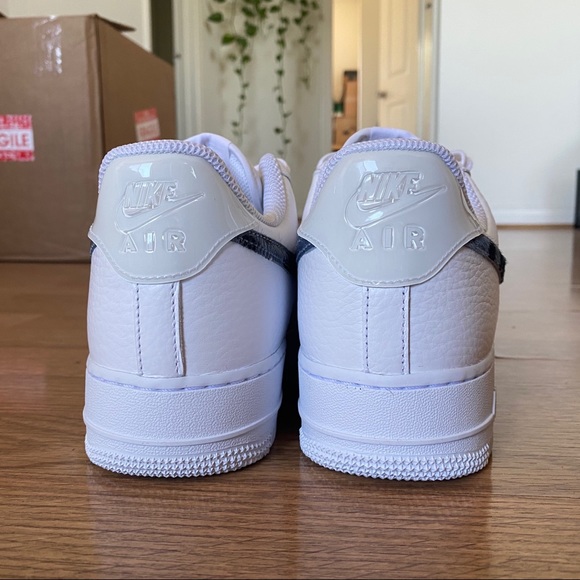 Nike Air Force 1 LV8 Blue Snakeskin - Picture 2 of 4